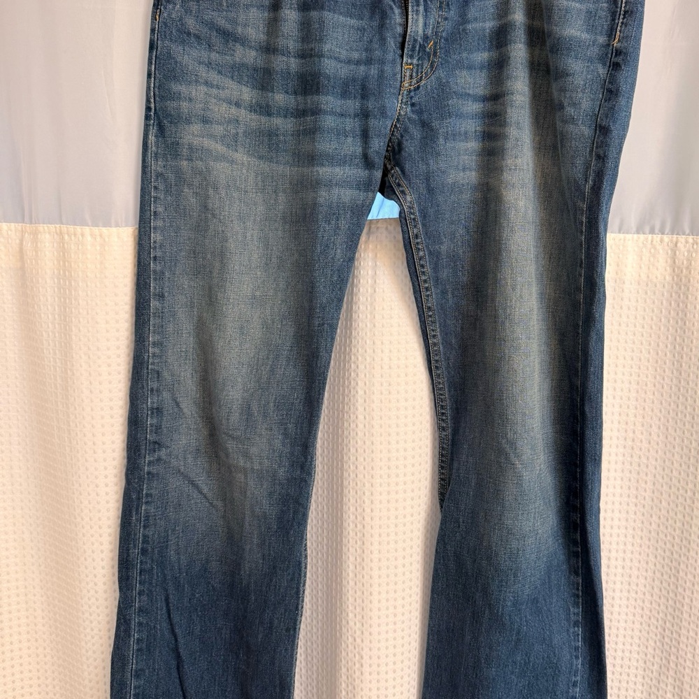 LEVI’S Jeans- 514 36W x 34L